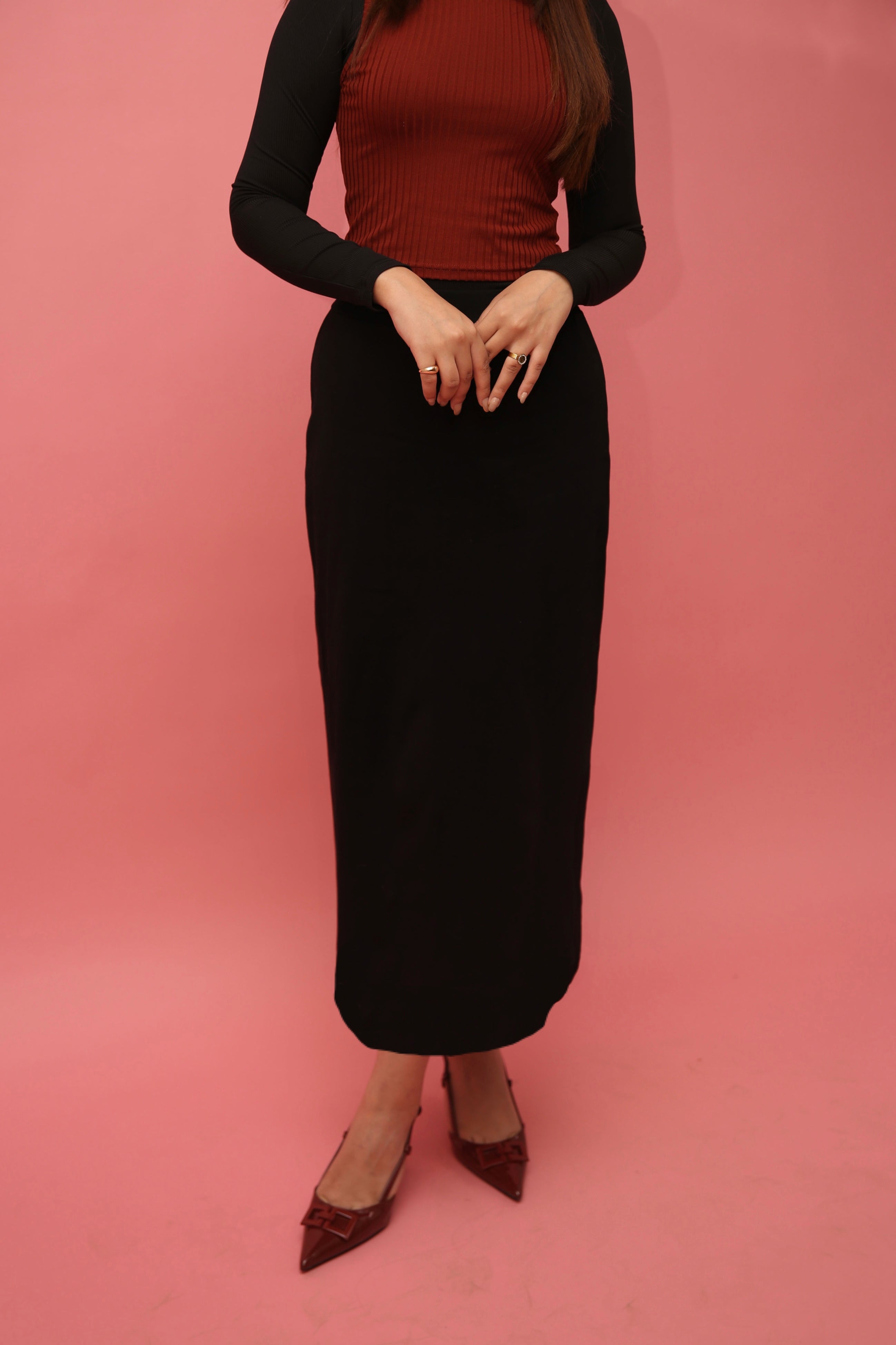 Knitted Straight Cut Black Skirt