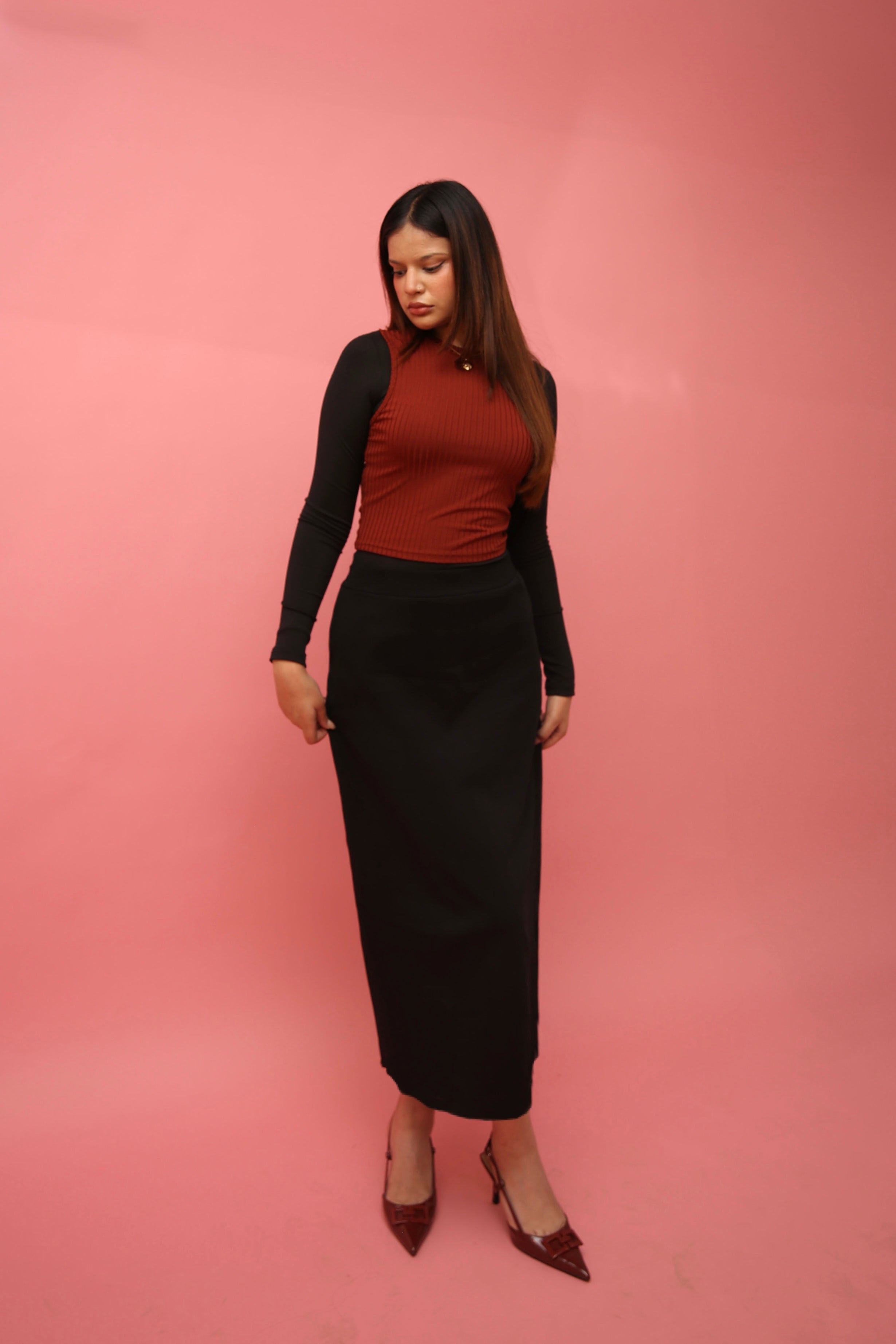 Knitted Straight Cut Black Skirt