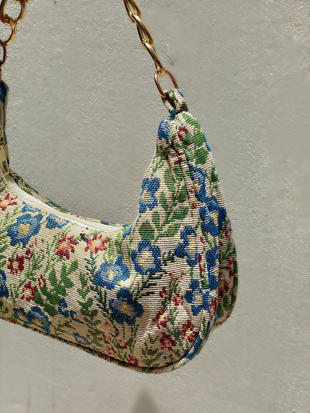Vintage Floral Chained Shoulder Bag