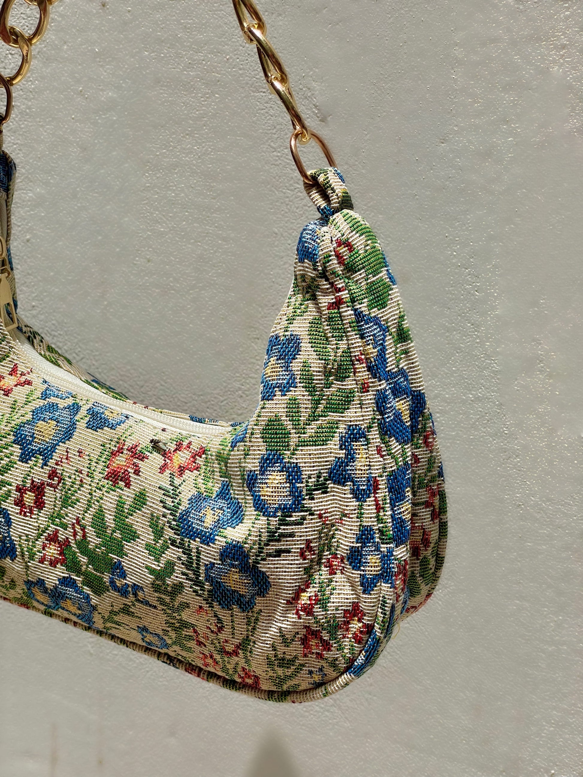 Vintage Floral Chained Shoulder Bag