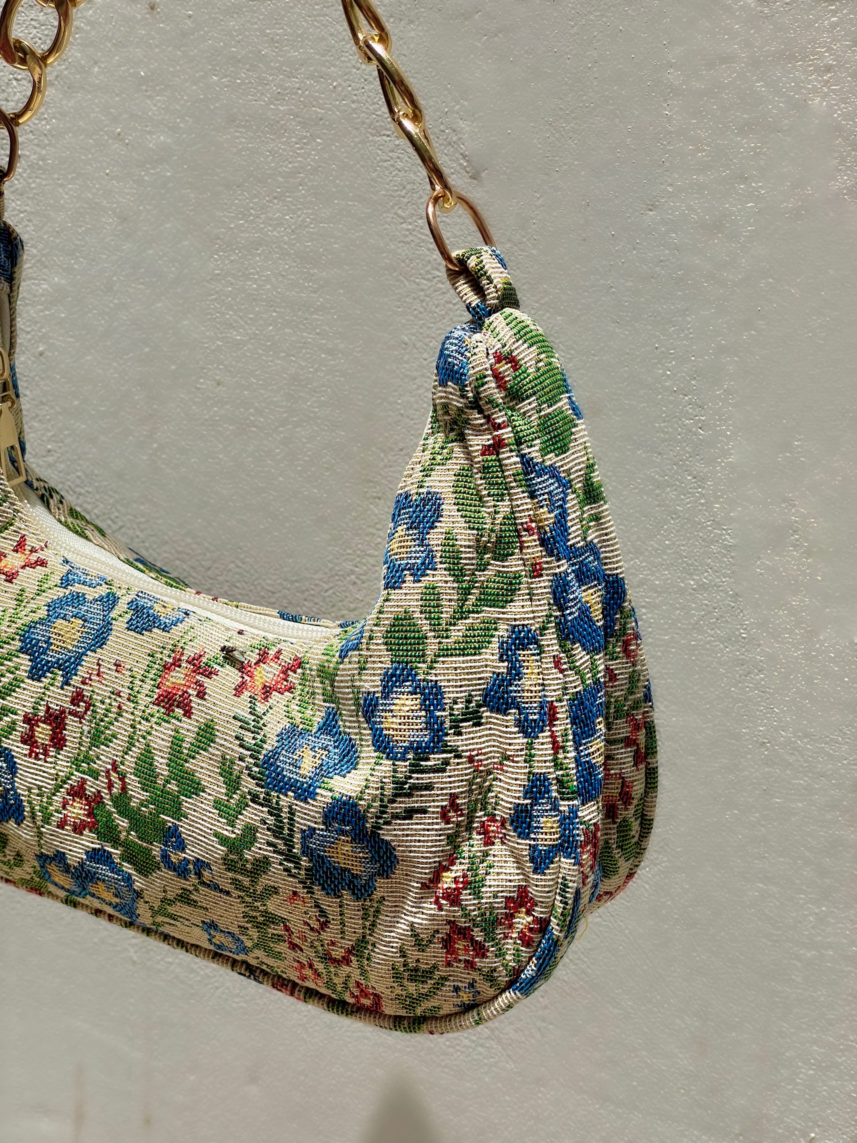 Vintage Floral Chained Shoulder Bag