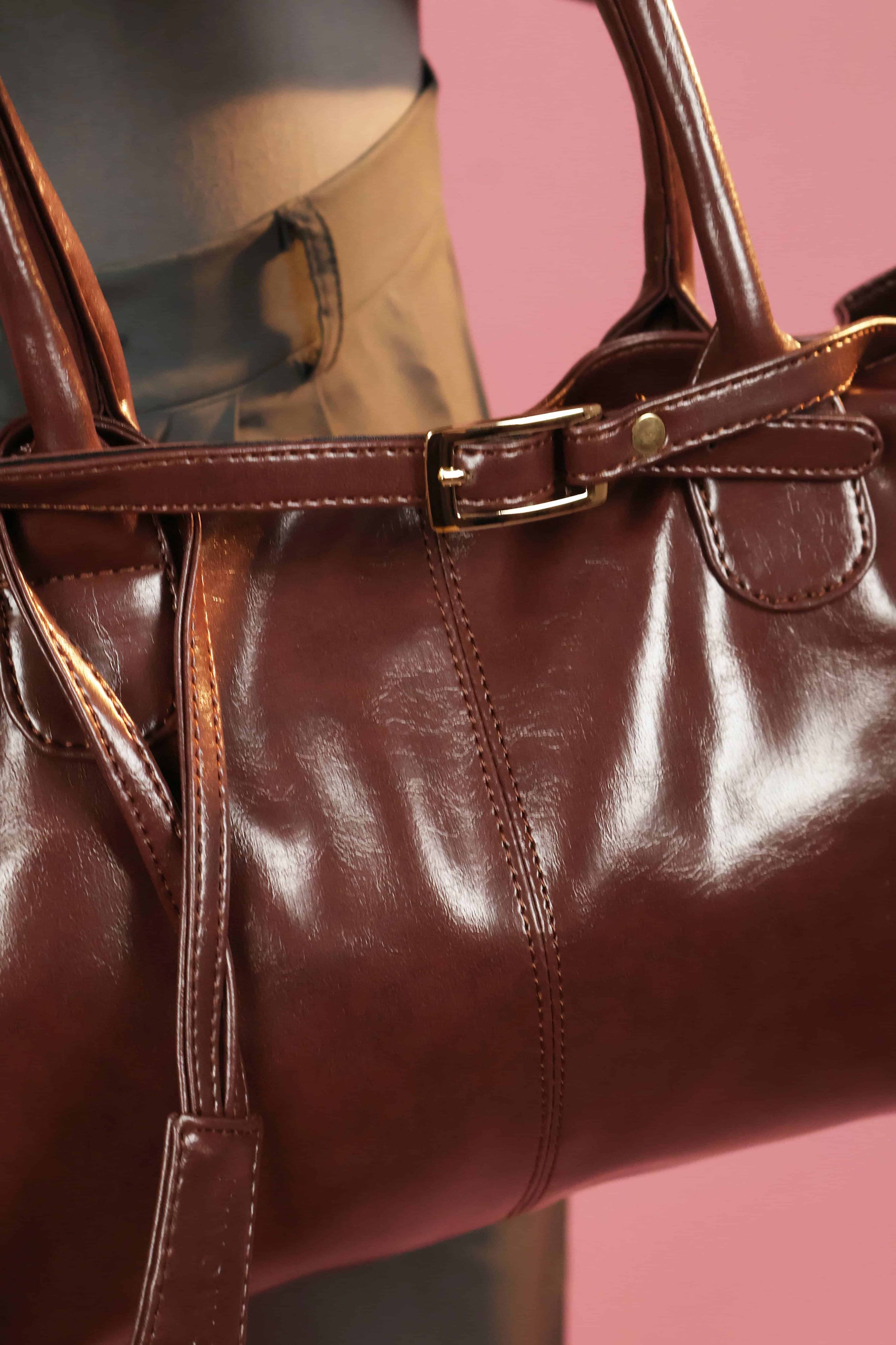 Maroon Buckle Detail Shoulder Tote Bag