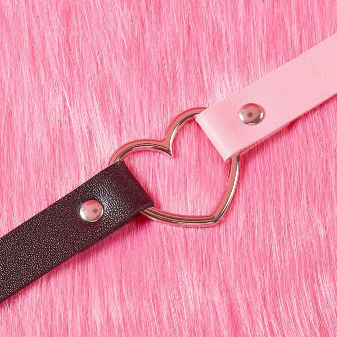 Adjustable E-Girl Heart Choker